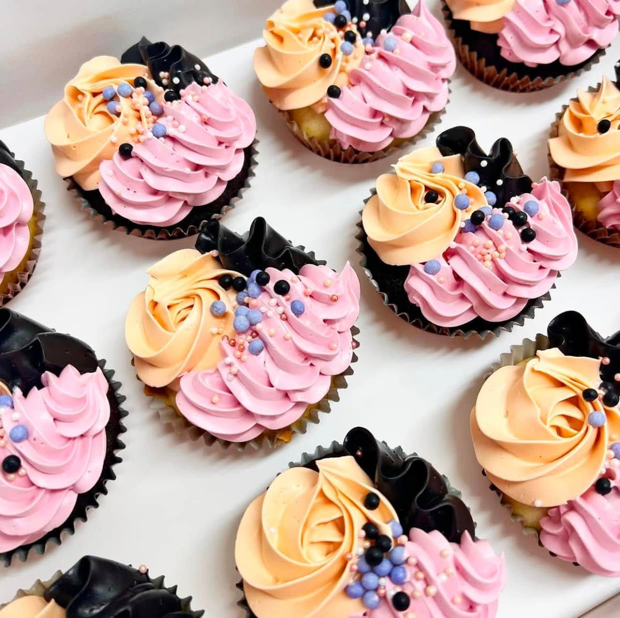 Cupcakes (vanilla buttercream only)