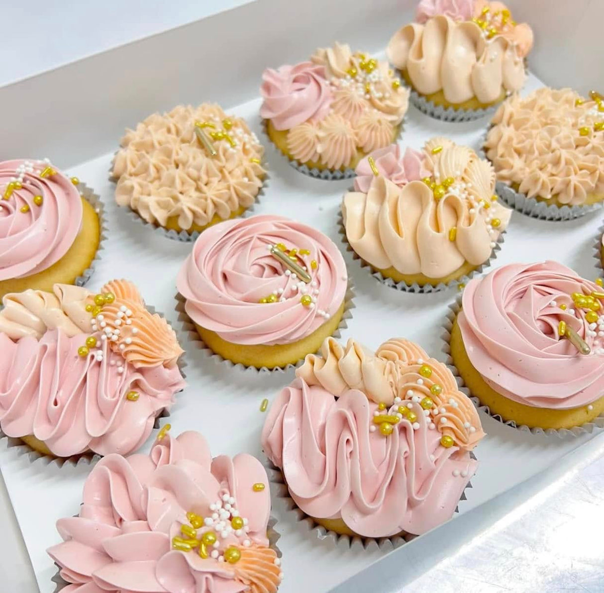 Cupcakes (vanilla buttercream only)