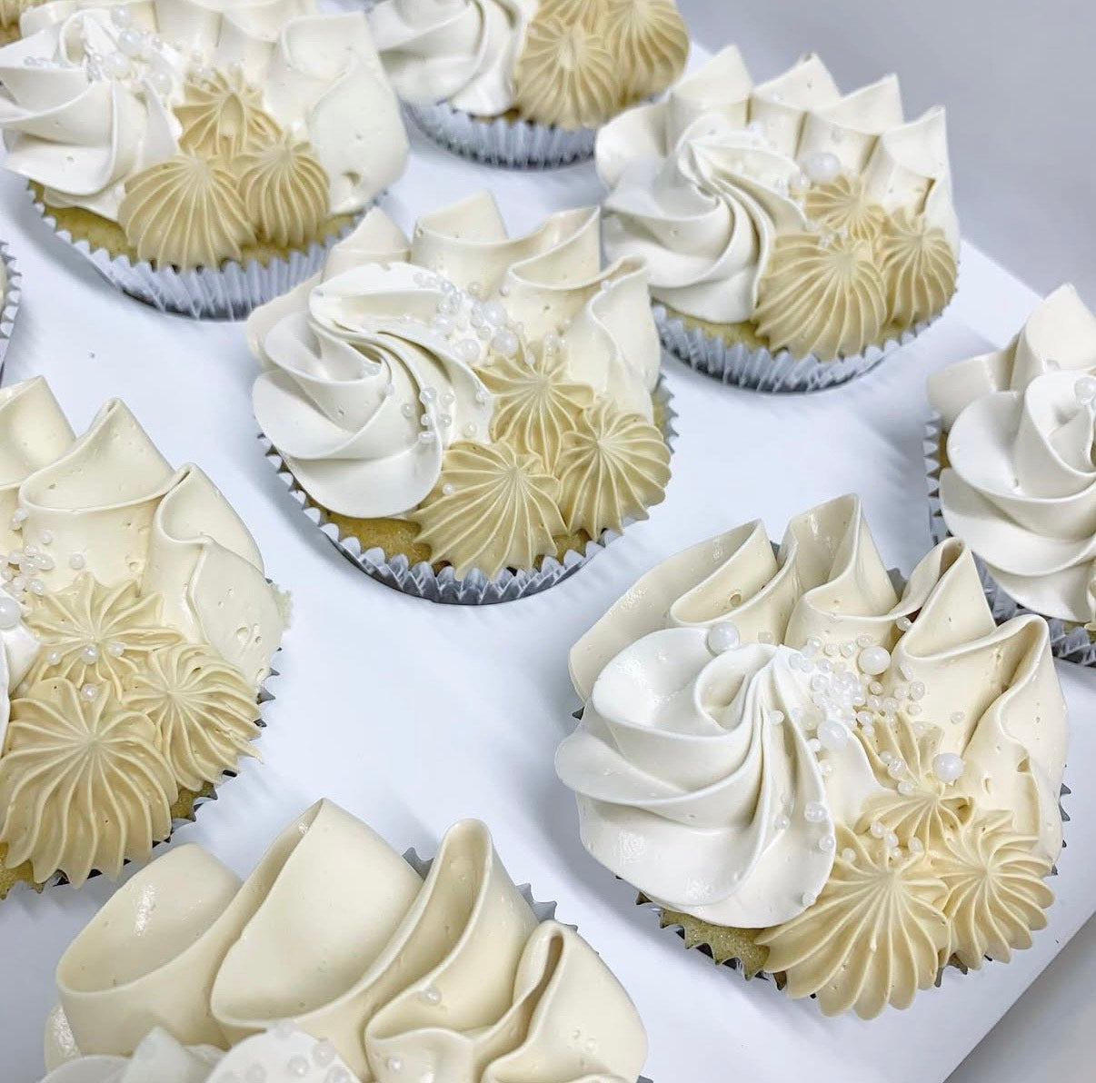 Cupcakes (vanilla buttercream only)